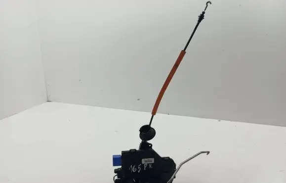 Audi A8 S8 D3 4E Front door lock 4E2837015