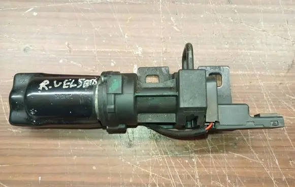 Renault Vel Satis Tailgate/trunk/boot lock/catch/latch 8200014027