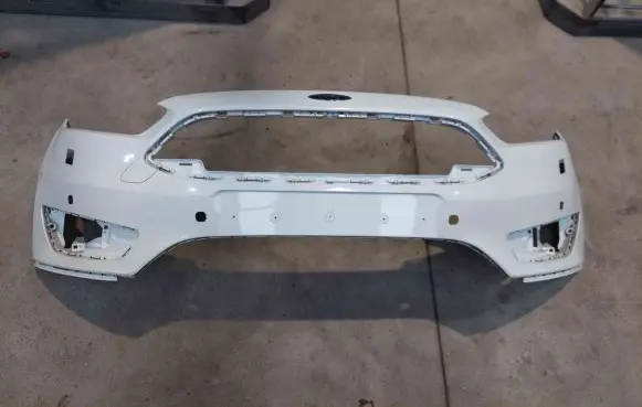 Ford Focus ST Front bumper F1EB17757A