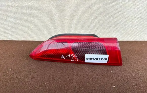Alfa Romeo 156 Tailgate rear/tail lights 877JR
