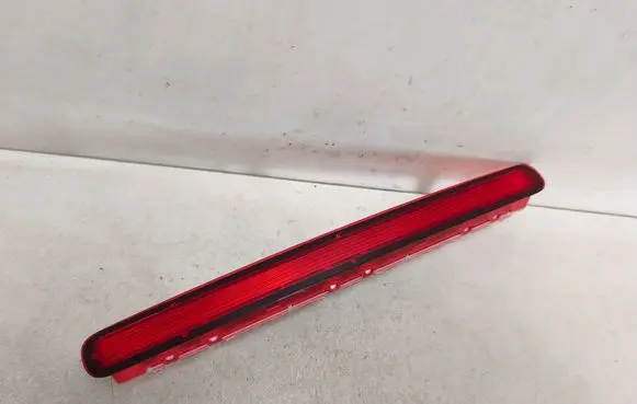 Skoda Yeti (5L) Third/center stoplight 5L0945097