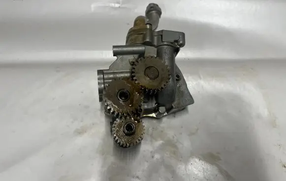 Audi A8 S8 D4 4H Oil pump 079115103AR 057115105