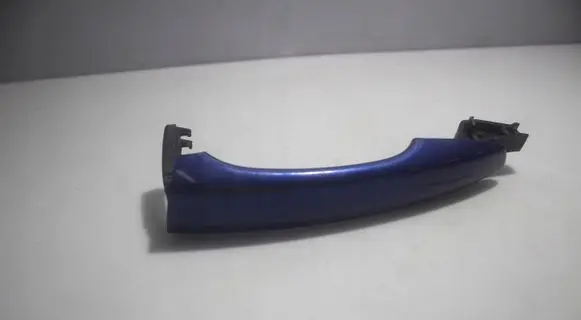 Front door exterior handle/bracket