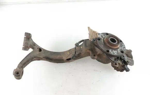 Audi A4 S4 B5 8D Front wheel hub spindle knuckle 8B0407258D