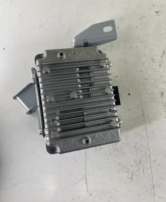 Jeep Cherokee Voltage converter inverter 56029609AB 14712368700G1 56029609A