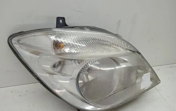 Mercedes-Benz Sprinter W901 W902 W903 W904 Headlight/headlamp 24738200