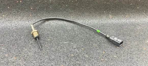Audi Q5 SQ5 Exhaust gas temperature sensor 03L906088FH 03L906088