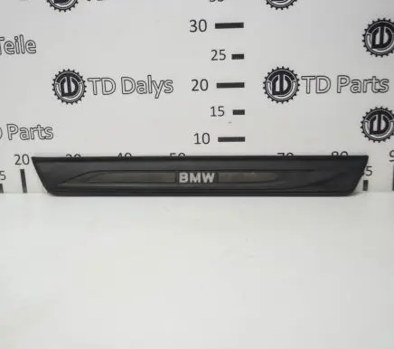 BMW 5 F10 F11 (A) pillar trim 7203607