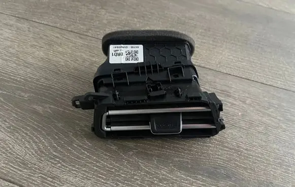 KIA Niro Dashboard air vent grill cover trim 97490G5RAO