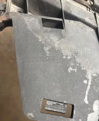 Volvo V70 Headlight/headlamp mounting bracket 30796388