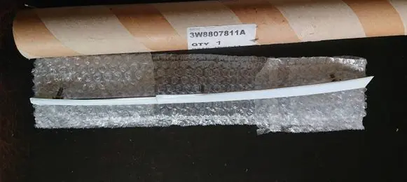Bentley Continental Front bumper splitter molding 3W8807811A