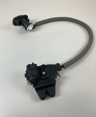 Mercedes-Benz CL C215 Tailgate/trunk/boot lock/catch/latch A2047500485 N050814 0314802