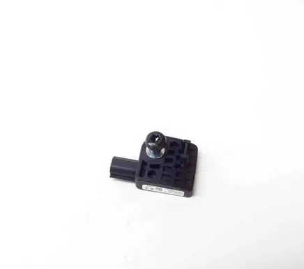 Tesla Model S Airbag deployment crash/impact sensor 100527400B