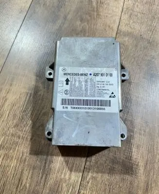 Mercedes-Benz E C207 W207 Airbag control unit/module A2079010100 5WK43967