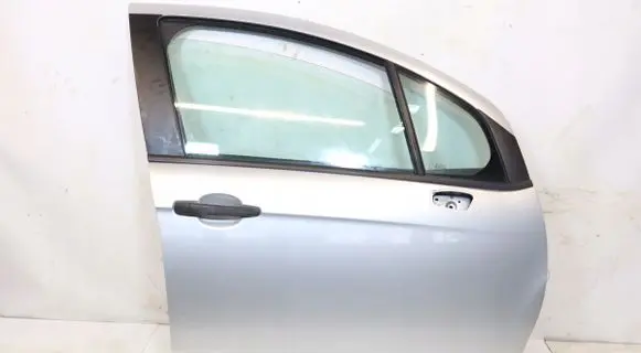 Citroen C3 Front door 