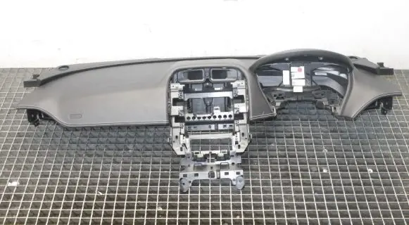 Jaguar F-Pace Dashboard