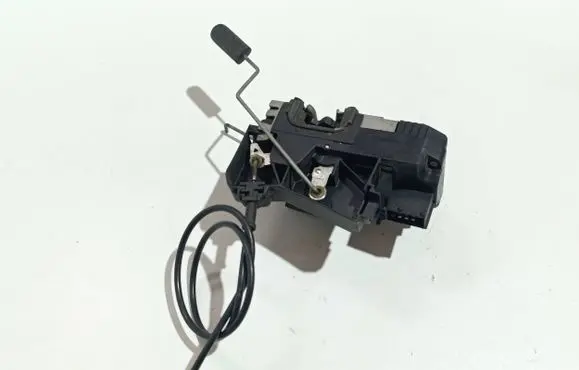 Renault Trafic II (X83) Front door lock 8200008246 91166237