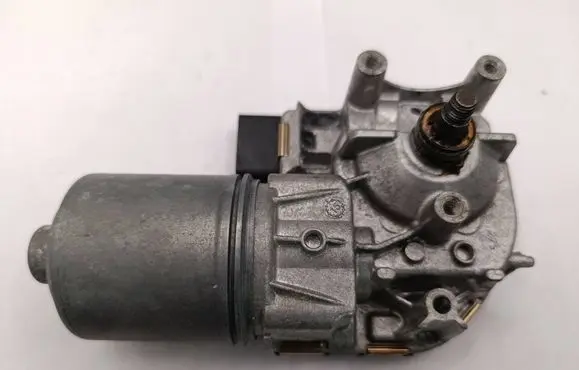 Audi Q3 8U Wiper motor 8U1955119 3397021317