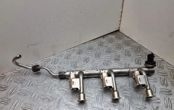 Ford Fiesta Fuel main line pipe DM5G9H487AA 0261555137 CM5G9D280HB