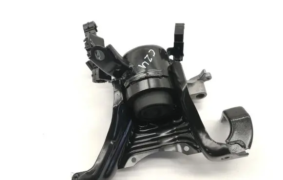 Toyota C-HR II Engine mount bracket
