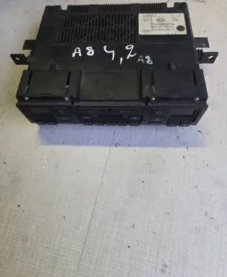 Audi A8 S8 D2 4D Climate control unit 5HB00715501 4D0820043C