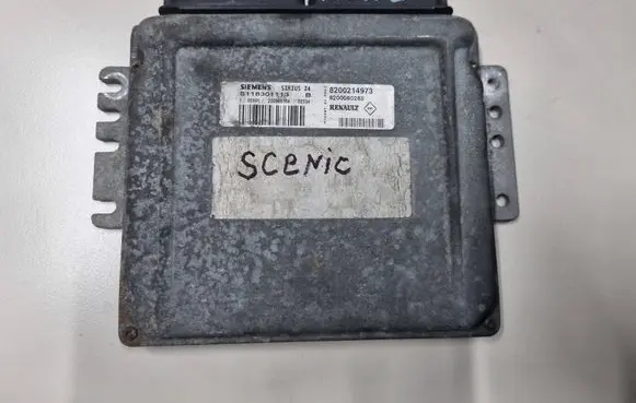 Renault Scenic I Engine control unit/module S118301113 8200214973
