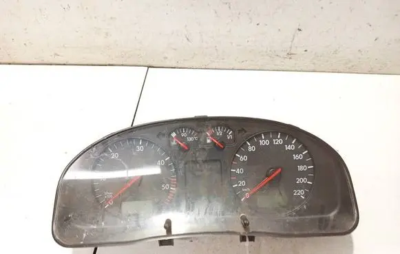 Speedometer (instrument cluster)