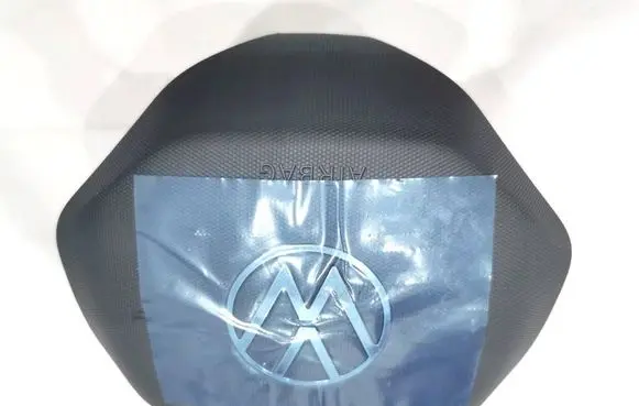 Volkswagen Polo VI Steering wheel airbag 401304297N44 2G5880201H