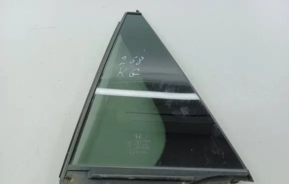 Honda Accord Rear vent window glass 