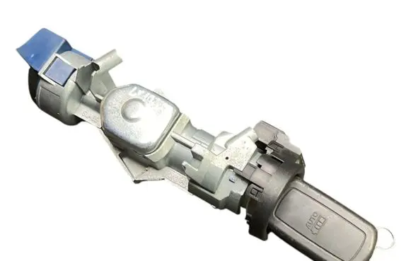 Land Rover Discovery 3 - LR3 Ignition lock 3M513F880AC