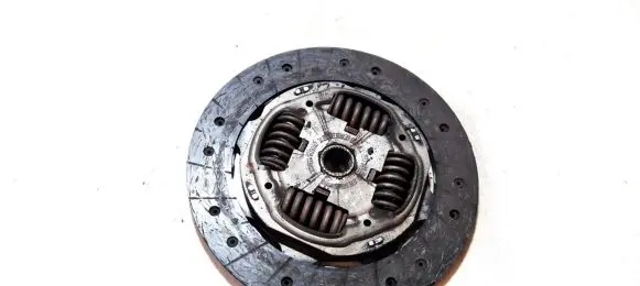 Skoda Octavia Mk2 (1Z) Clutch pressure plate 141032t 01060409