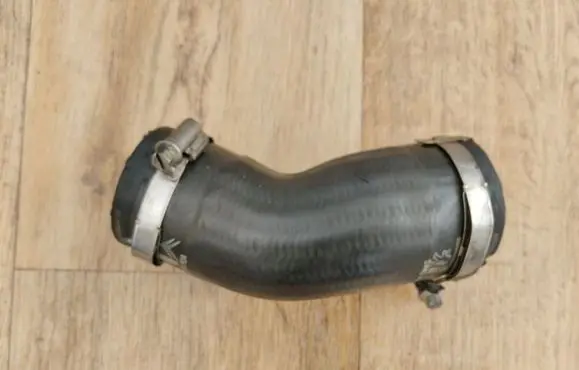 Citroen C4 Cactus Intercooler hose/pipe 9684307380