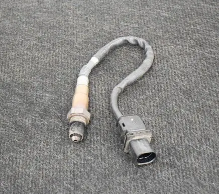 BMW 5 F10 F11 Lambda probe sensor 7791600 0281004018