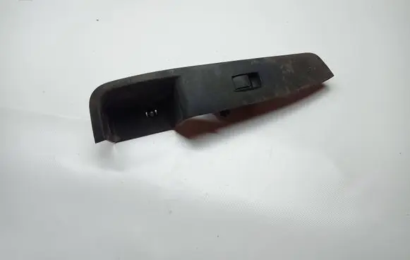 Mitsubishi Outlander Electric window control switch 8608A061 C8DD602M 0987D1
