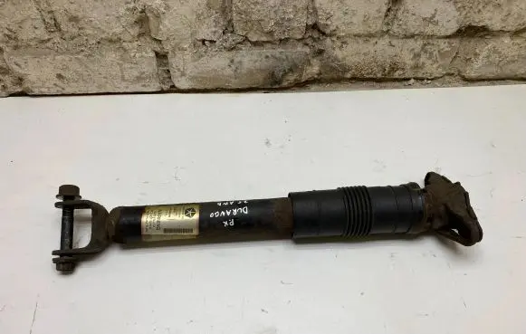 Rear shock absorber/damper