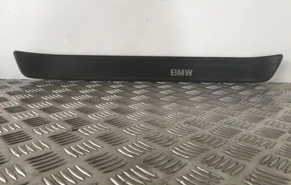 BMW 3 E90 E91 Front sill trim cover 73060280 514773060280