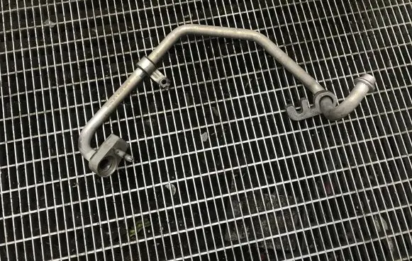 Ford Mustang VI Air conditioning (A/C) pipe/hose FR3B19A705AA