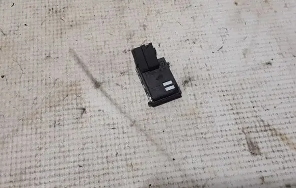 Peugeot 208 Sensor 9845006780