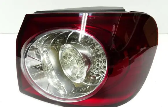 Volkswagen Golf Plus Rear/tail lights 5M0945096L 89035266