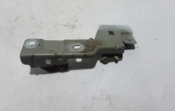 Renault Zoe Fender mounting bracket 901276249R