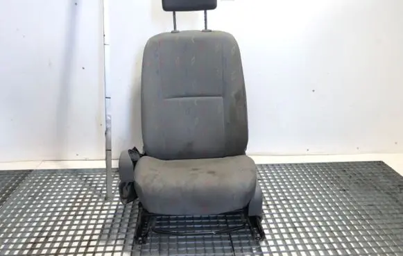 Volkswagen Crafter Front driver seat