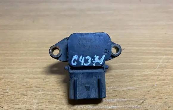 Ford Mondeo Mk III Air pressure sensor 1C1A9F479AA C4371