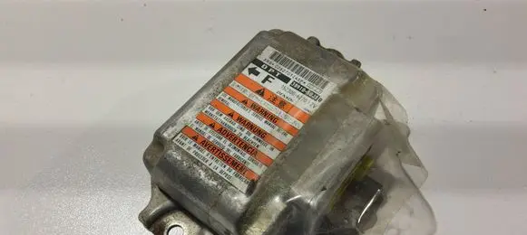 Suzuki Grand Vitara I Airbag control unit/module 3891050J1 3891050J10 1523006270