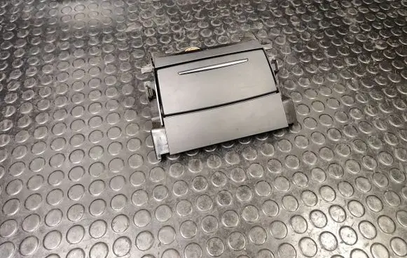 Audi A8 S8 D4 4H Ashtray (rear) 4H0864051B