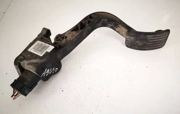 Peugeot 3008 I Accelerator throttle pedal 0280755167 9671416880