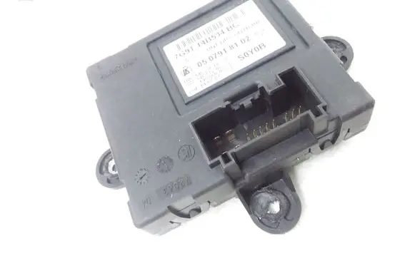 Volvo V70 Door control unit/module 7G9T14B534BC 0507918102
