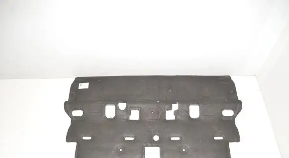 Engine bonnet/hood sound/heat insulation