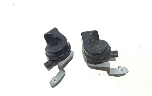 BMW 5 G30 G31 G38 Horn signal 7342946