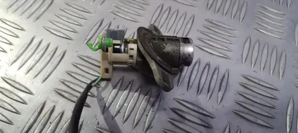 Mazda 323 F Tailgate exterior lock 