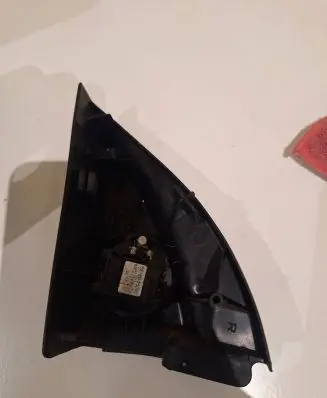 Side speaker trim/cover